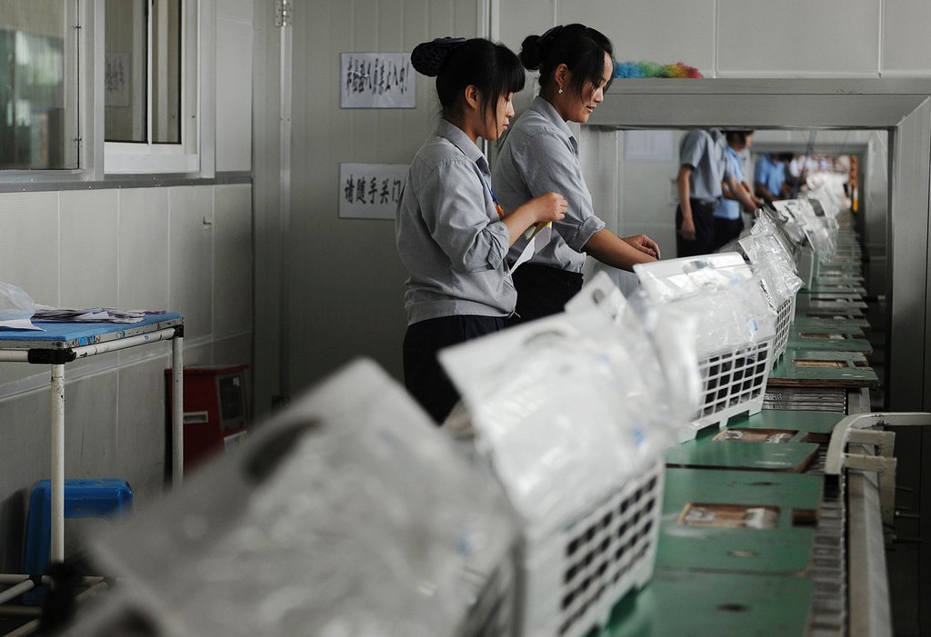 ClimateWorks's tweet photo. NEW #CoolingForAll to address growing challenge of providing cooling access within a clean energy transition https://t.co/wUVkRJ4zrN #SDG7 https://t.co/Rqfb80gq9N