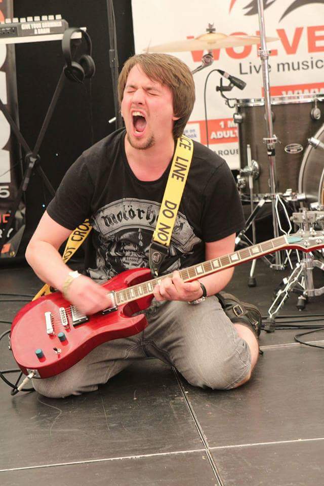 uk_buzzard's tweet photo. 2 more sleeps till we headline The Giffard in Wolverhampton this Friday. https://t.co/ZWRmF2qThv https://t.co/zP3VzVvjwH