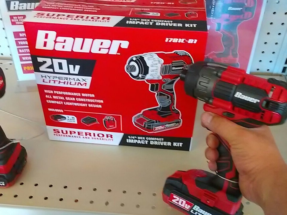 ToolDetective's tweet photo. First impressions are everything! Me like!
@HarborFreight https://t.co/9PRH0CS9F2