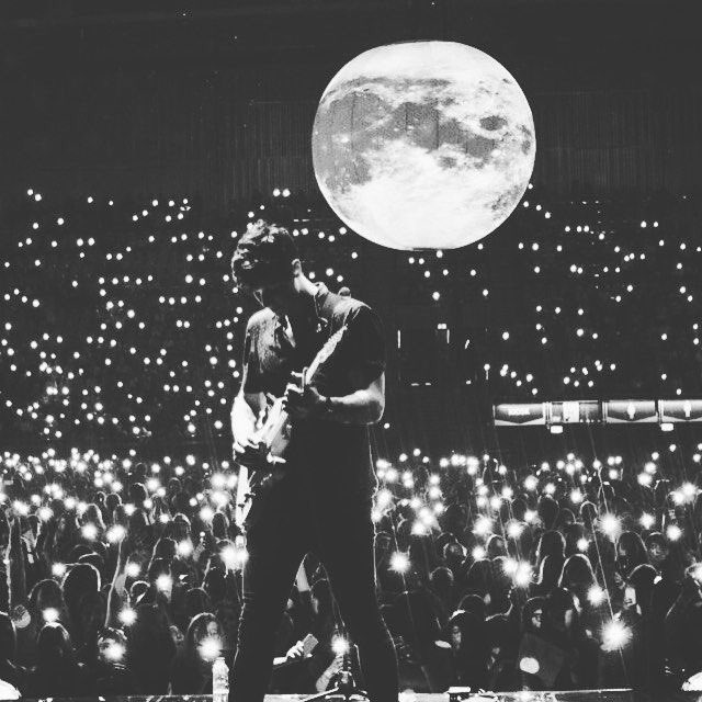 Muffin_Tish's tweet photo. You deserve it all❤❤ 

#TeenChoice 

#ChoiceMaleArtist

@ShawnMendes https://t.co/3iSkPs8ciY