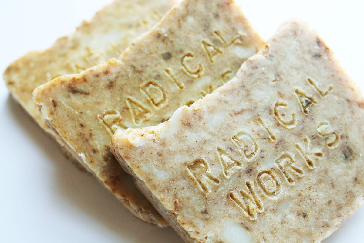 BubonicZombie's tweet image. Turmeric Soap - Fragrance Free Unscented Vegan Soap - Natural… tuppu.net/5d1c877f #RadicalWorks #HotProcessSoap