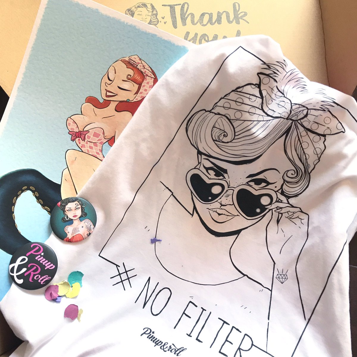 pinupcatcom's tweet photo. La nueva camiseta que he ganado gracias a #pinupandroll https://t.co/FhvmSiL6Aw