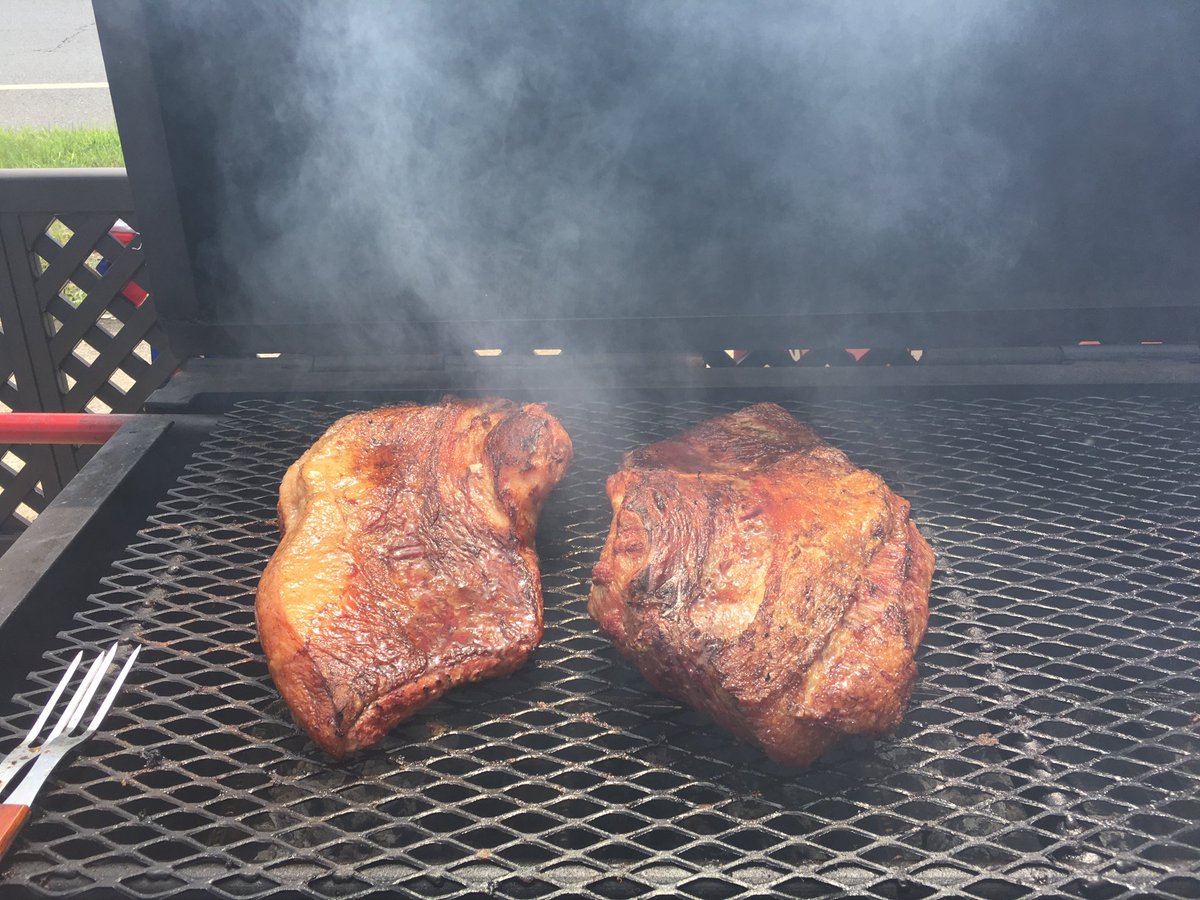 #Brisket on the smoker <a href="/circlebbq/">Circle BBQ</a> #ElizabethNJ