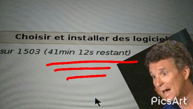 Xen01r's tweet photo. Bon et bien on va se prendre une petite bière en attendant (Installation de #Debian sur le nouveau PC #T460s 😁) https://t.co/Fc0AJ1TWFh