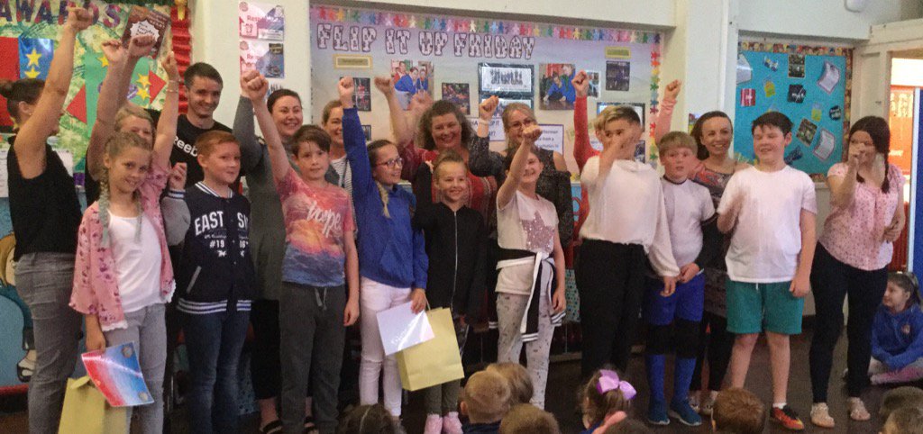 PPSAwyr's tweet photo. I CAN! 😂✊🏻@hartek55 
Fist pump for Year 6 today! https://t.co/2JAVuJbAbL