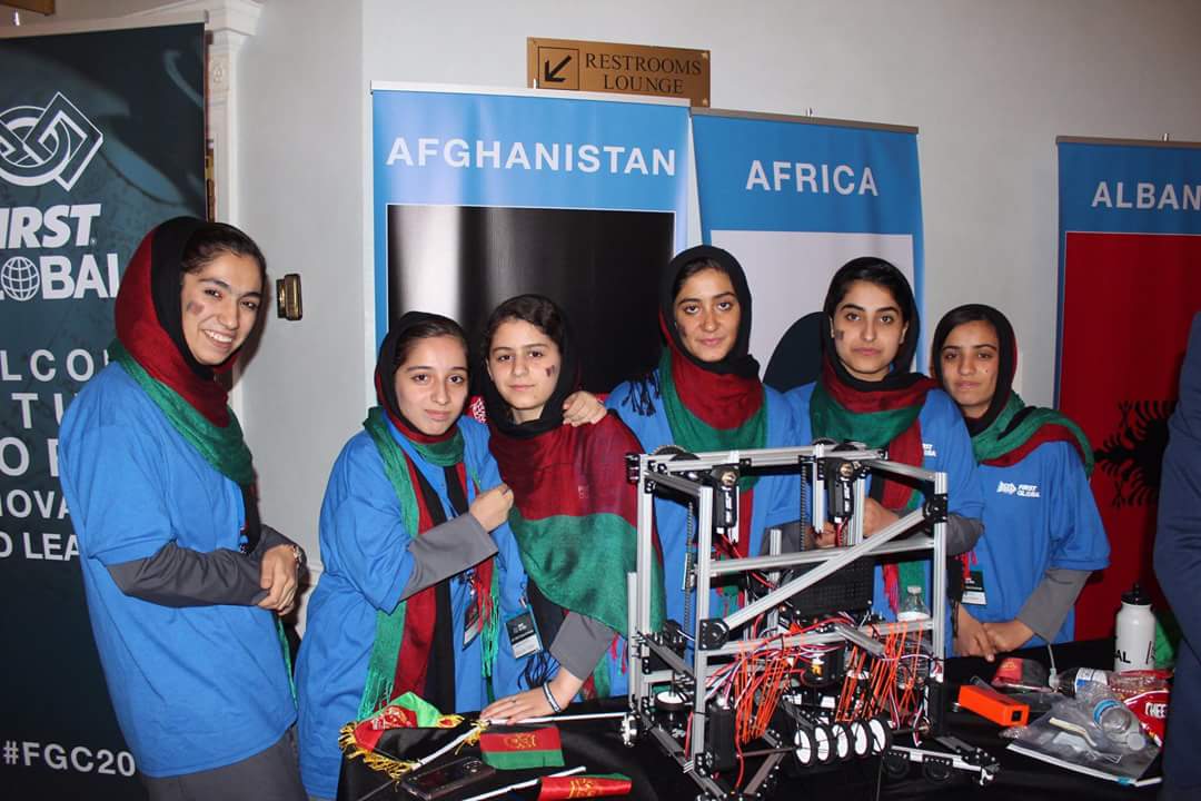 Aziza_Begham's tweet photo. Bravo Afghan Girls! 
International Silver medal for Courageous Achvmnt of Afghan robotic team at #FirstGlobalChallange robotic competition👊👏 https://t.co/UcpKDfyOlR