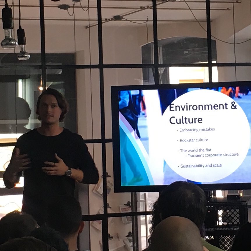 Julieallyear's tweet photo. @_weroam is harvesting #rockstars - professionals around the world. Love it! #alternativeleadership #meetup @SummerCo_Berlin @oberholz https://t.co/jQ6AhGfrbl