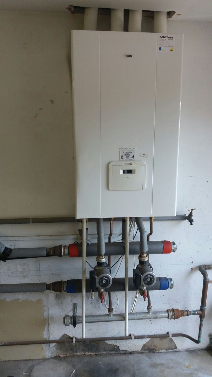 BaxiScott's tweet photo. Left one out ......  2 Stunning Ecoblue 
Heat Advances in ... c/w 7 yr warranty 
BAI Direct Plumbing, Doncaster 
#BritishBaxi https://t.co/oBIYSVSrkv