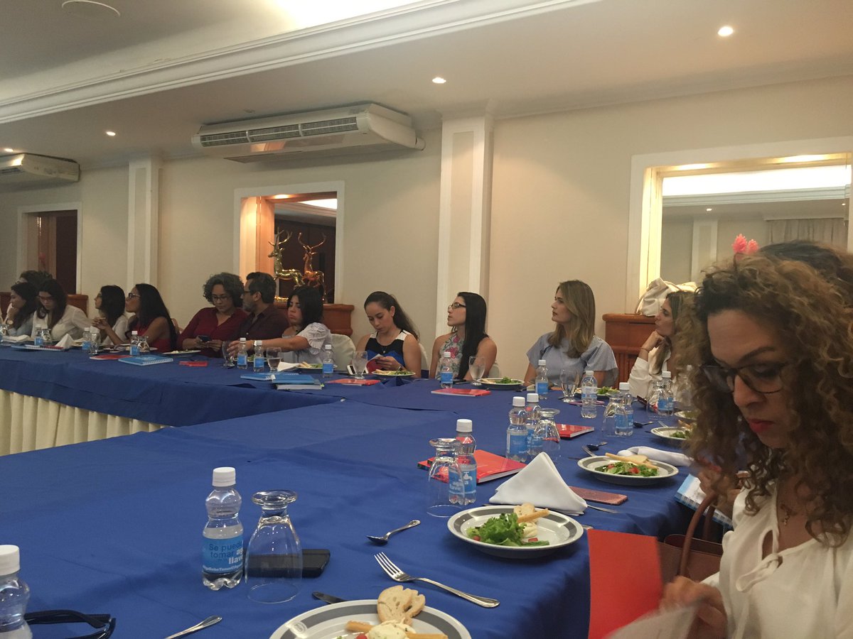 Carocortesarce's tweet photo. Ser más que un equipo soporte un brazo armado para cumplir los objetivos de negocio #latincommunicationmonitor #Barranquilla https://t.co/yRX0XyMVRJ