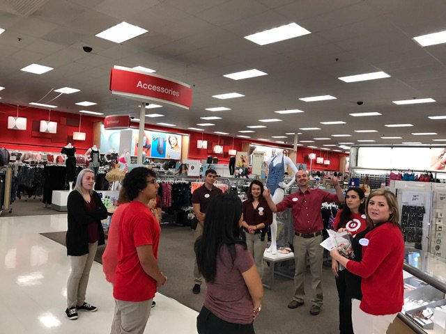 Thank you <a href="/VeronicaD232/">Veronica DelCastillo</a> for letting us have an amazing cashier huddle!  #communication #1843themachine