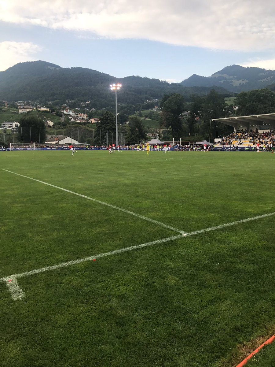 Benou68's tweet photo. #monacofenerbahce #monfen #monaco #montreux #daghemunegu @AS_Monaco @ASMSUPPORTERSFR https://t.co/y55tcC9tak