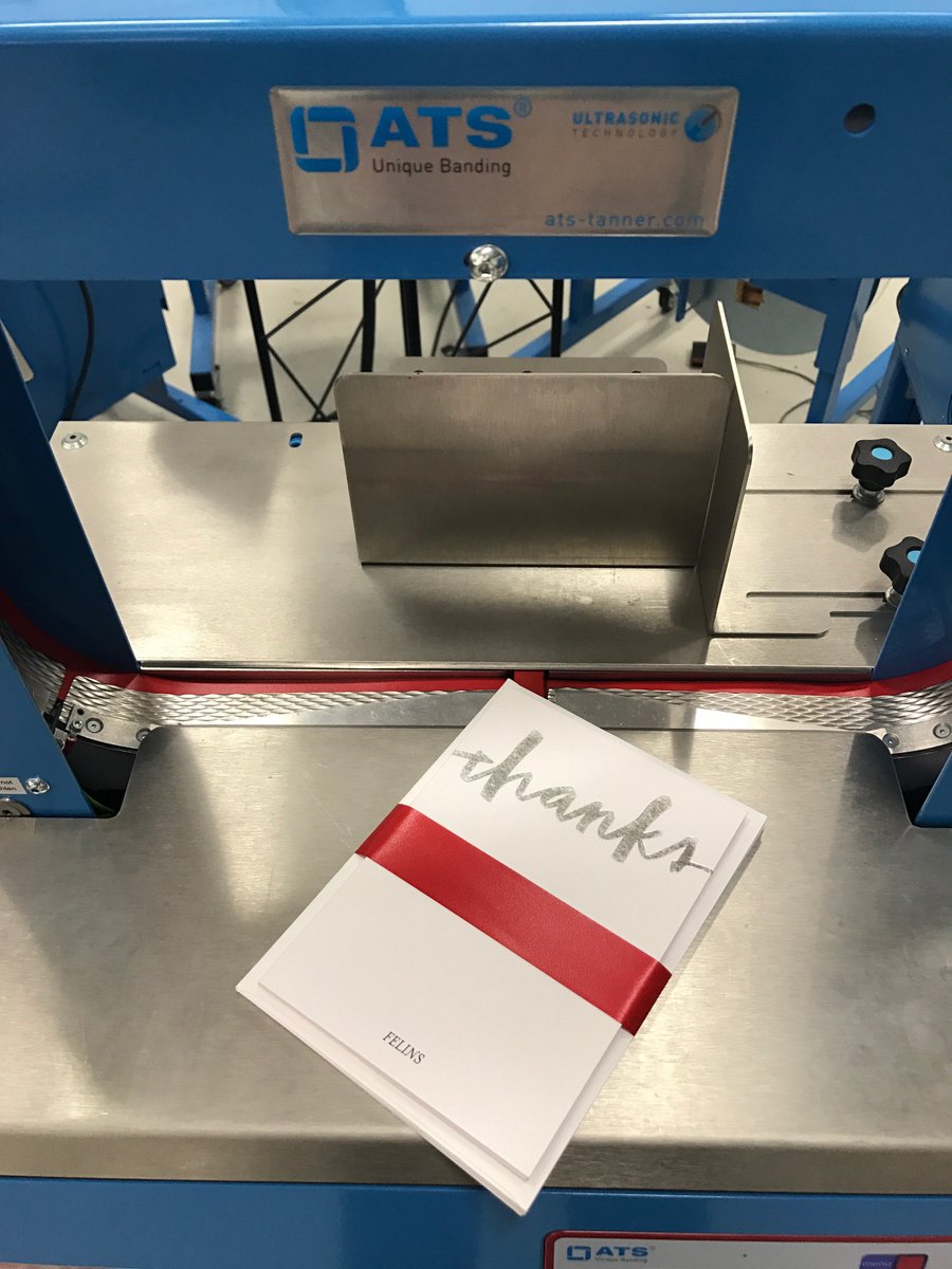 BandingPrint's tweet photo. Thank you cards as elegant and gorgeous as these need a band that will look just as good (if not better). #Print #BandingPrint https://t.co/47fTPF3TXZ