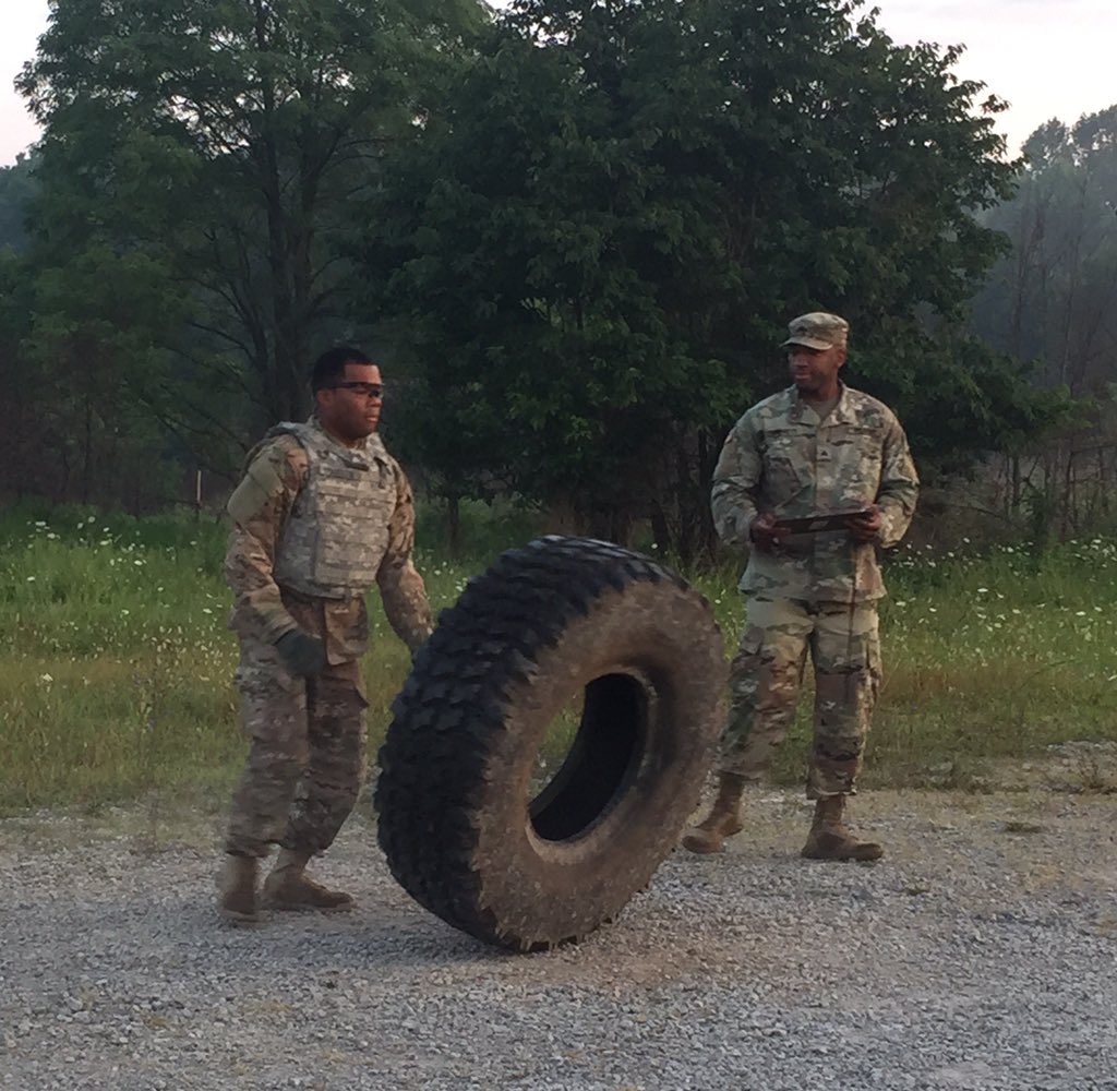 FCNCOChampion's tweet photo. Great day to be a Soldier in 19th EN BN/20 EN BDE #FtKnox #SRT #MaxReadiness #FunctionalFitness @FORSCOM @FORSCOMLdrDev https://t.co/P2f0ykcFAo