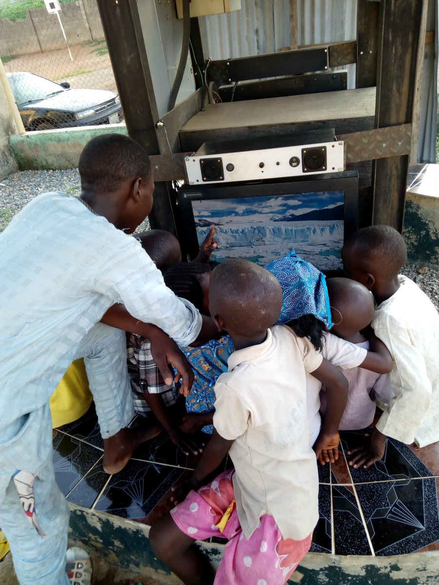 SulejaHub's tweet photo. Community Children playing educational games in their free Hello Hub build by @ProjectsforAll @katrinmacmillan @rollswells https://t.co/ViS0z640sx