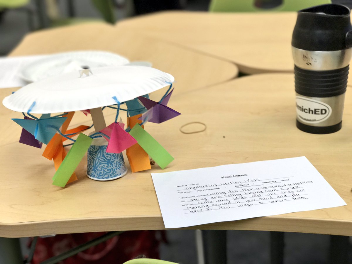Rangerdavie's tweet photo. Design happening at #STEAMLab17 makes me happy 😊 https://t.co/xFYlvnu2o6