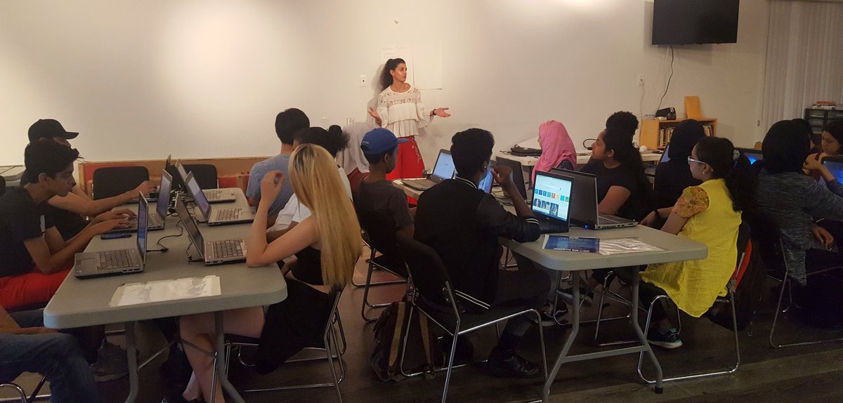 Day 3 led off by @KareenMadian with a talk on social media and branding! #stltechcamp