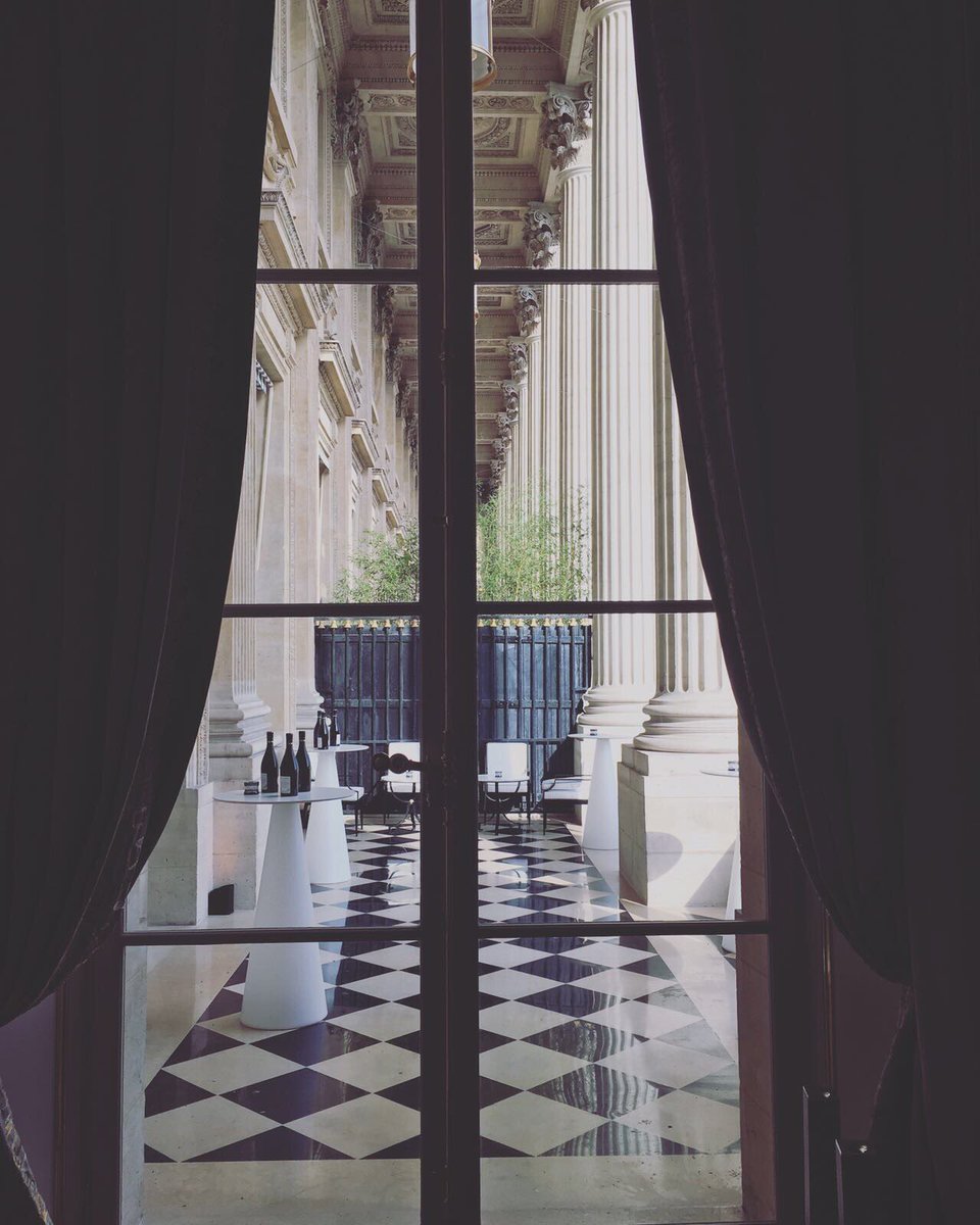 Chateau_Pommard's tweet photo. #Brand #Relaunch tonight in #Paris at @hoteldecrillon. A #wonderful evening of #wine with new #friends. #Burgundy #PinotNoir #NewChapter https://t.co/jocZ6QHlVx