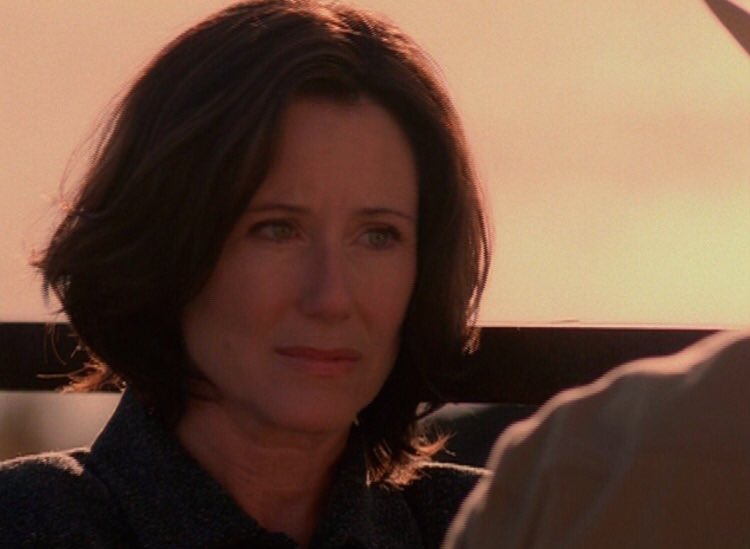MaryFreakingMcD's tweet photo. #WCW @MaryMcDonnell10 in #AFathersChoice 😃 https://t.co/AQU4NOc2FC