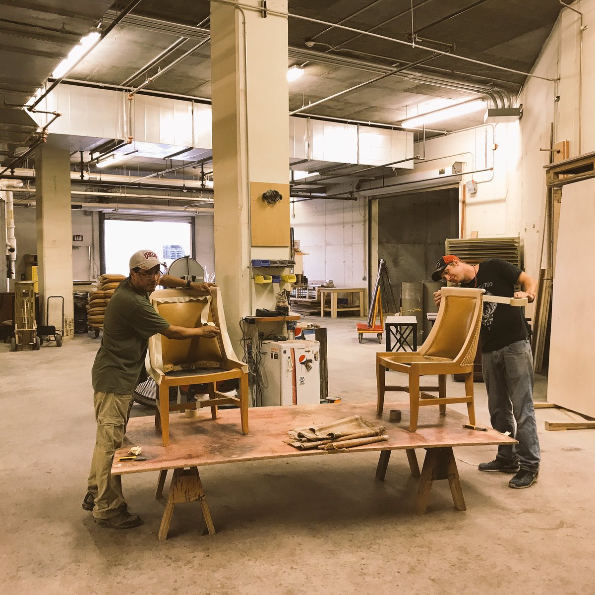 toddprincetv's tweet photo. Behind the scenes look at the carpentry team at @southpointlv making blackjack tables, polishing and reholstering chairs. @reviewjournal https://t.co/Wy0ly6PFjm