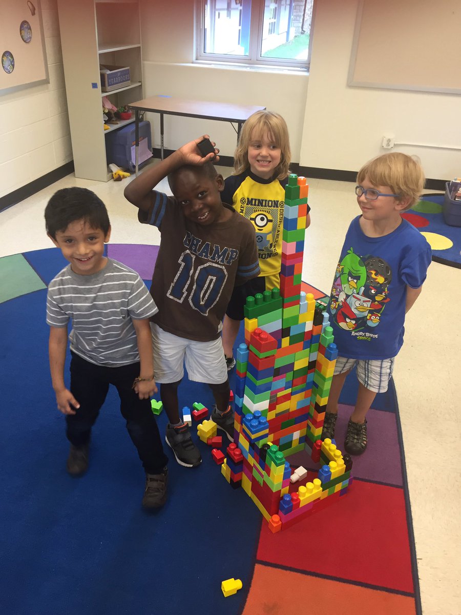 ashlea_ecse's tweet photo. Teamwork tower #smsdenrichment #preschool https://t.co/GfCoQQzxjr