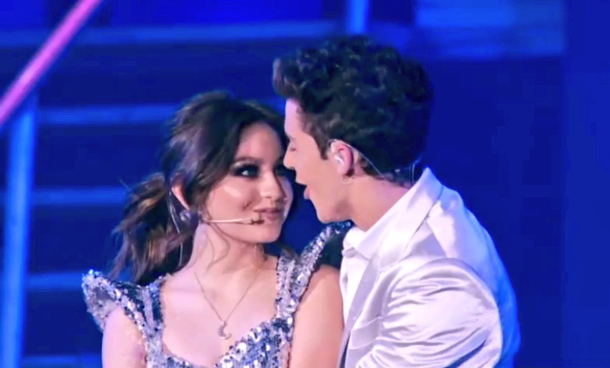 SOYLUNAOFlClAL's tweet photo. ...eso eres. #SoyLuna 🌙 https://t.co/R5826zbTkg