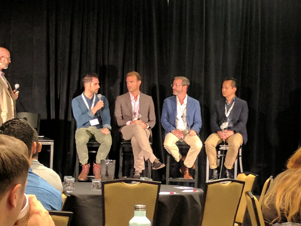 weareREDagency's tweet photo. Can robots fix programmatic creative? Our VP of Digital Ads weighing in on how to test new creative strategies @ #MPOMMA w @MediaPost in #LA https://t.co/Jyt19TcZHg