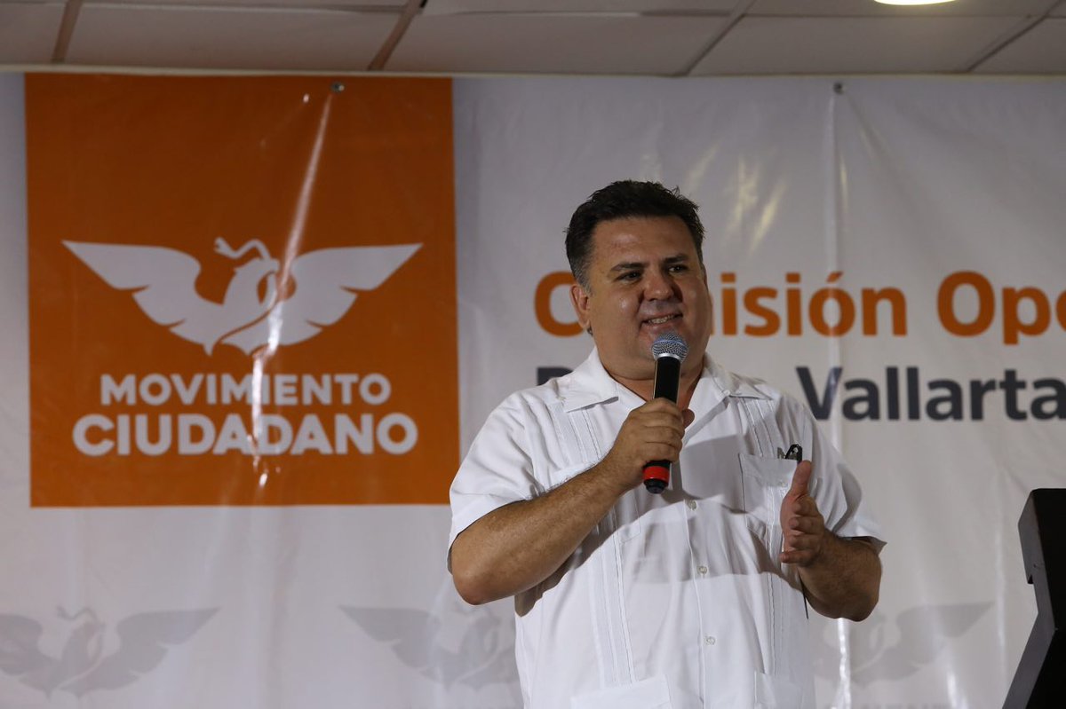 MemoMedranoB's tweet photo. Felicidades a la Comisión Operativa de Puerto Vallarta por el trabajo que han desempeñado en este año. https://t.co/i8LzWhqbUz