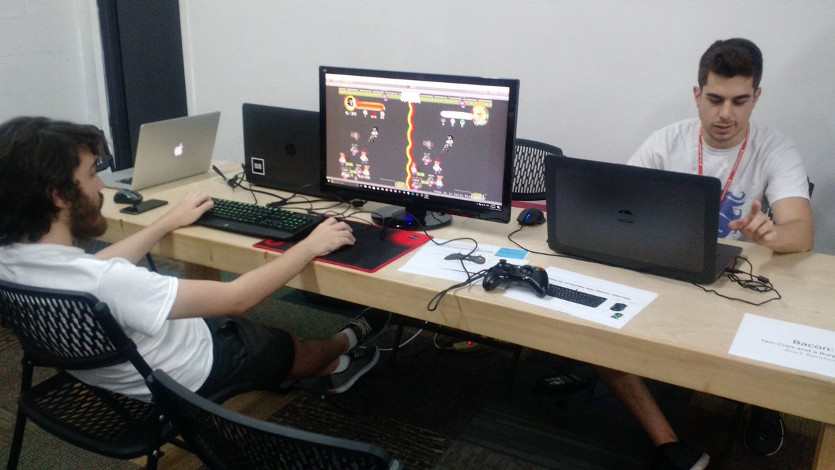 BaconBurgerShop's tweet photo. Set up done for SGX. Coop available today! #indiegame #baconburgershop #indiedev #gamedev #expo #retrogame #pixelart https://t.co/HdhpcaLDqY