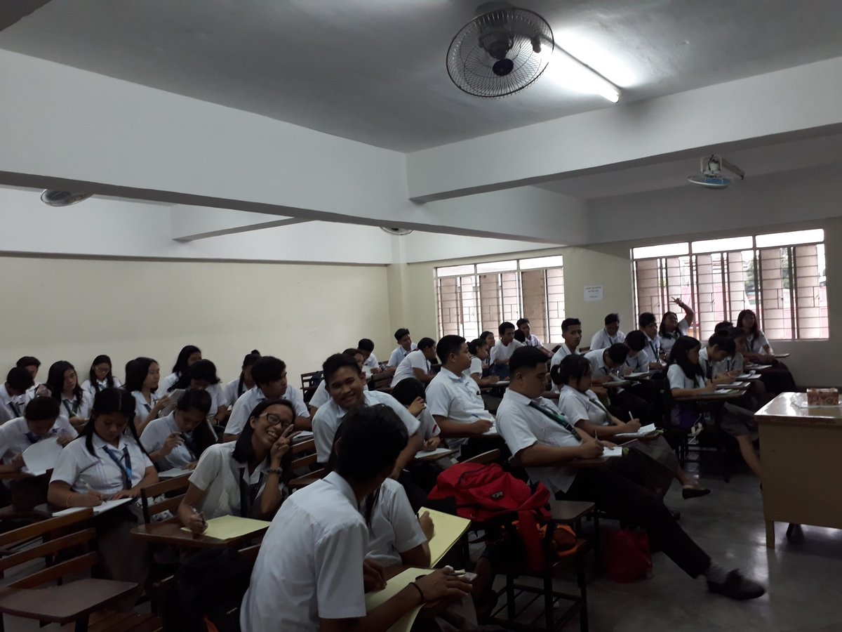 keihcin's tweet image. GAS and HUMSS be like. #GenMath