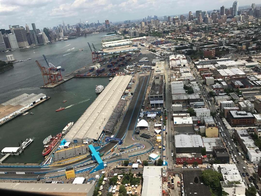 jamprojectsllc's tweet photo. Words cannot describe her beauty. Well done team! #NYCePrix #JAMProjects #FormulaE Photos compliment of Port Authority of NYNJ https://t.co/vhNJpQsIb1