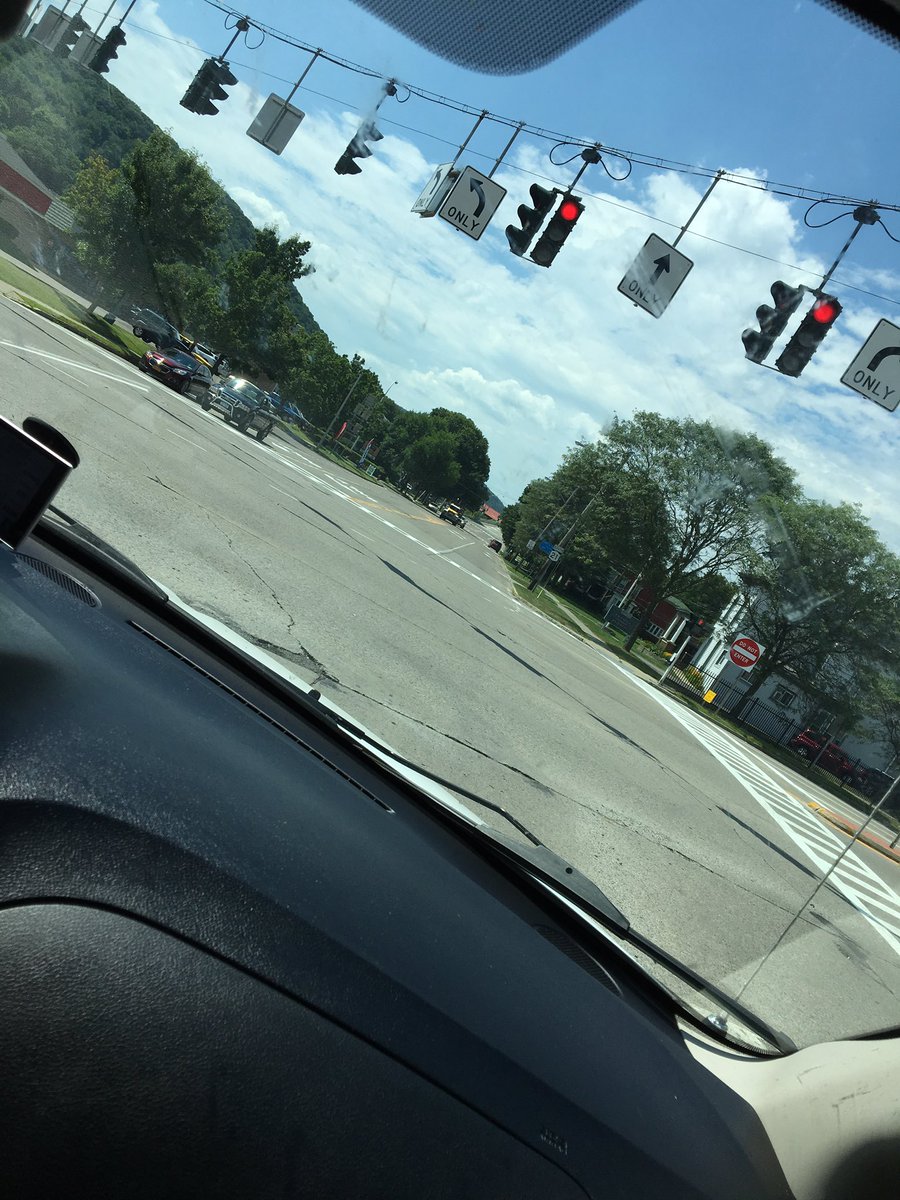 ChareeWhite's tweet photo. New York Bound!!!! https://t.co/RjIjSkexHZ