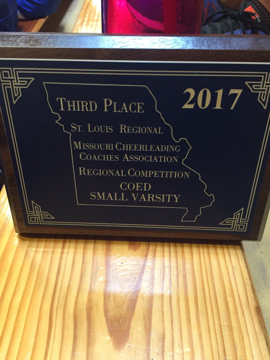PSouthCheer's tweet photo. Congrats to PSouth Varsity for placing 3rd at Regionals! #RoadToState ❤️💙#BBTYL #WEWONTSTOP https://t.co/sb7unbekqe