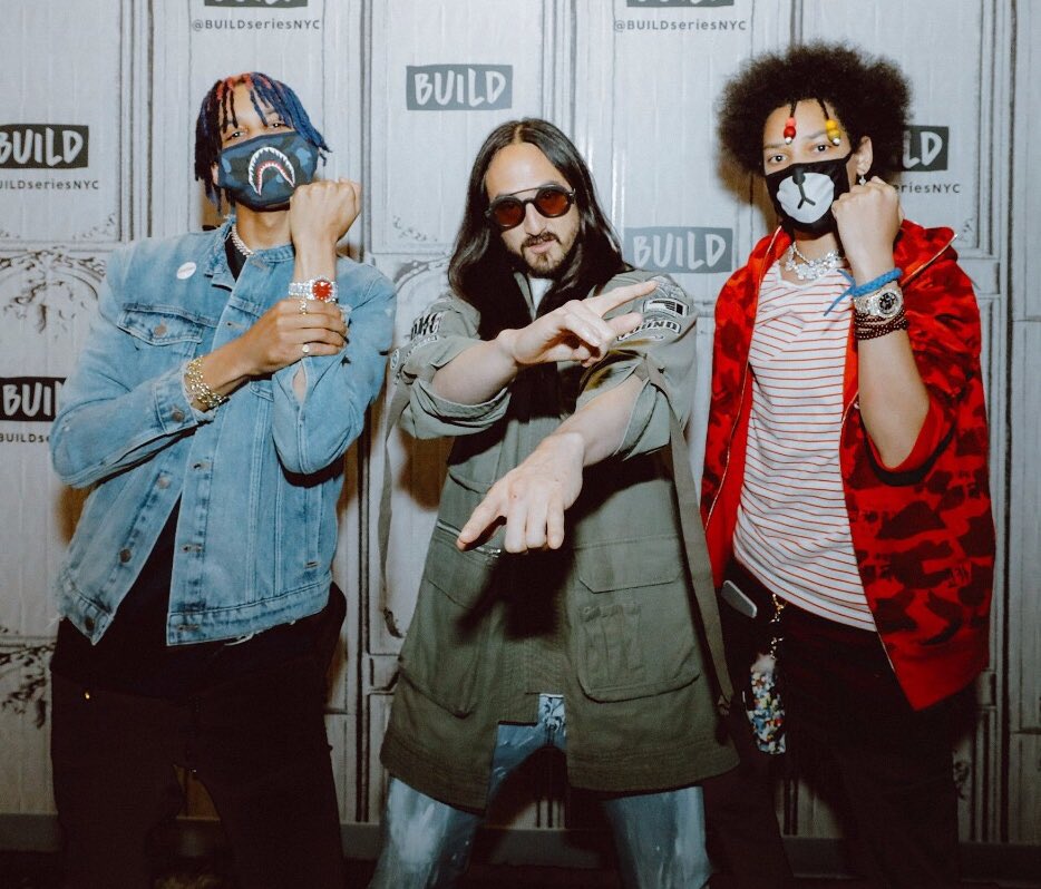 Teased the Rolex Aoki Remix w/ @ogleloo x @shmateo_ in NYC #comingsoon https://t.co/OCtYCzlBbN