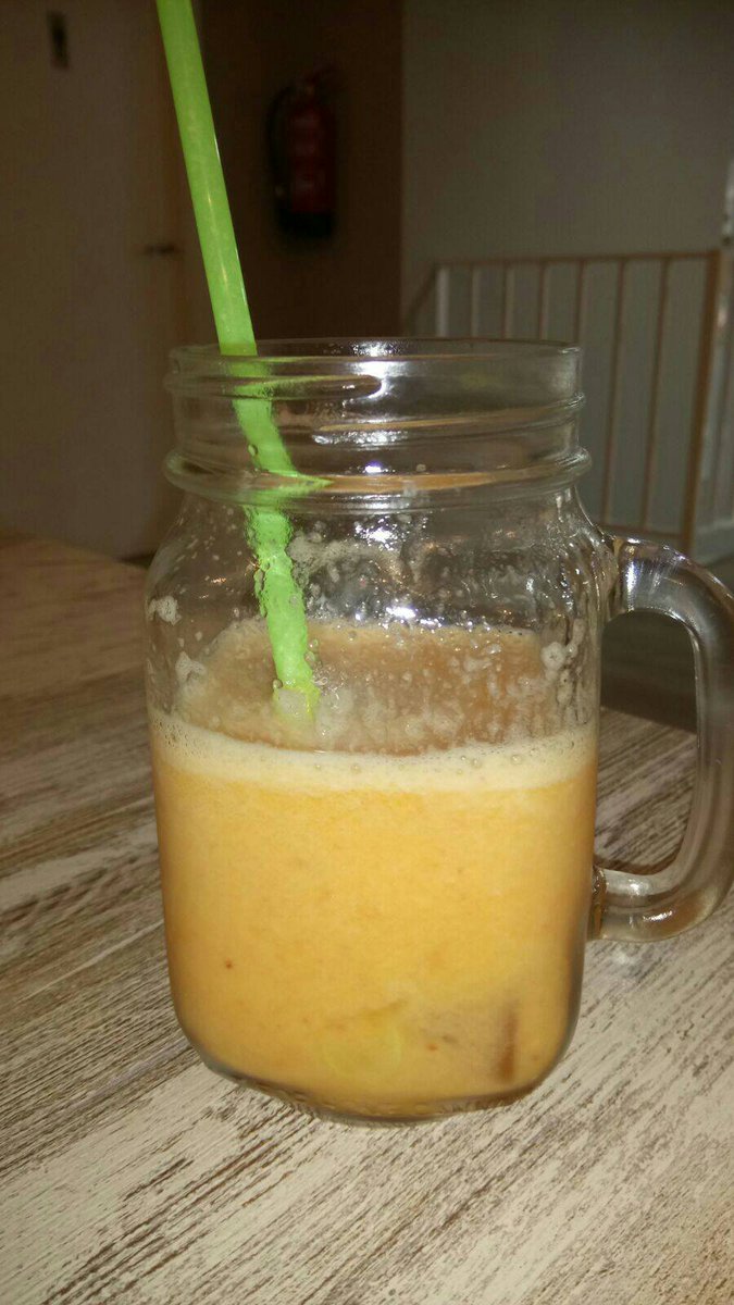 LaMasera_'s tweet photo. Que deliciosas smoothies artesales preparamos en LA MASERA y con frutas naturales ven y pruébalos https://t.co/RdRNAT8NLk