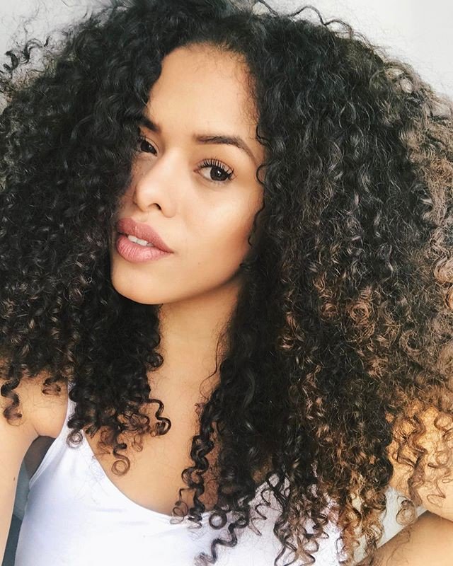 briogeohair's tweet image. Don’t get it T W I S T E D. #CurlBoss, @rayzanicacio. #Sephora #Briogeo