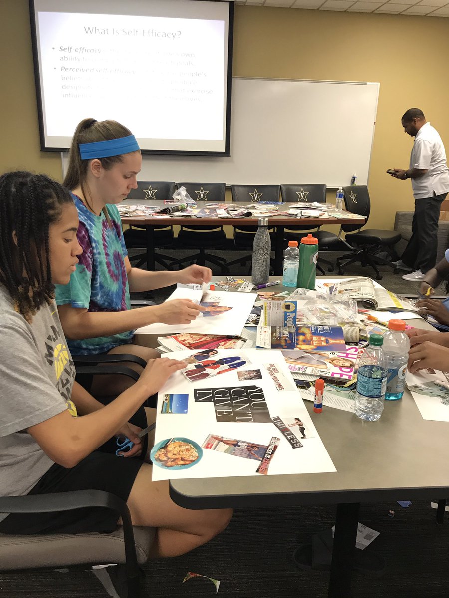 VandySuccess's tweet photo. @littlecorny07 discussing the importance of GOAL SETTING and having a VISION! #vanderbiltathletics #vanderbiltuniversity #studentathletedev https://t.co/JV3sWU97ll