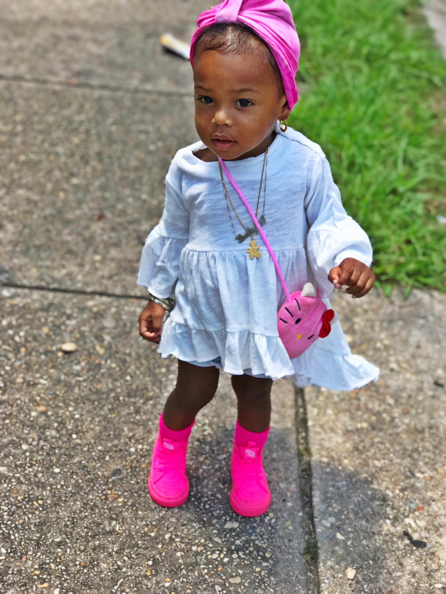 BradAndBrit's tweet photo. Ask me my reason, I'll show you her 🎀💕 #MyReasonForEverything #Bradley https://t.co/gFpNfNZCtl