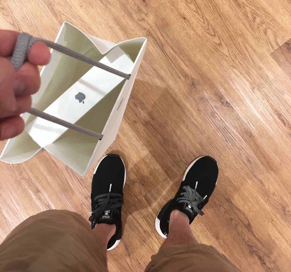 RageElixir's tweet image. Who wants to win this iPad??? 😜