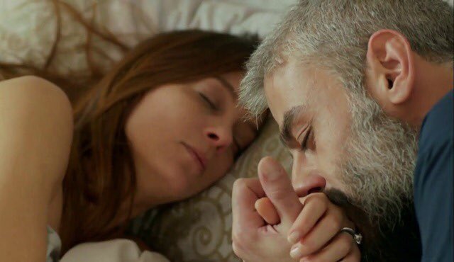 BirMucizeOllsun's tweet photo. Sefer: Dünyada sana gelecek ne kadar hastalık mastalık varsa hepsi bana gelsin diye dua ettim dün gece. https://t.co/my9MWY76Zj