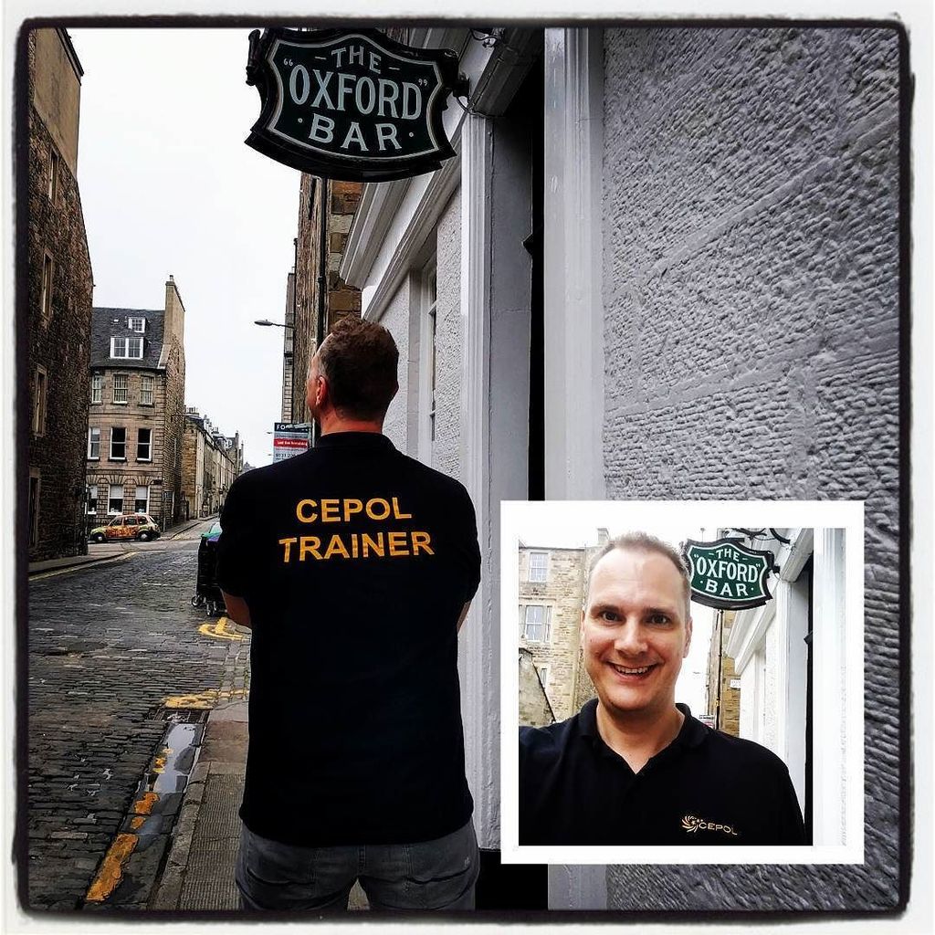 stephanrinke's tweet photo. The European Police Academy (#cepol) #moodle and #elearning trainer before meeting his favorite fictional policeman 👮 #theox #rebus #deucha… https://t.co/I20hFa8x9I