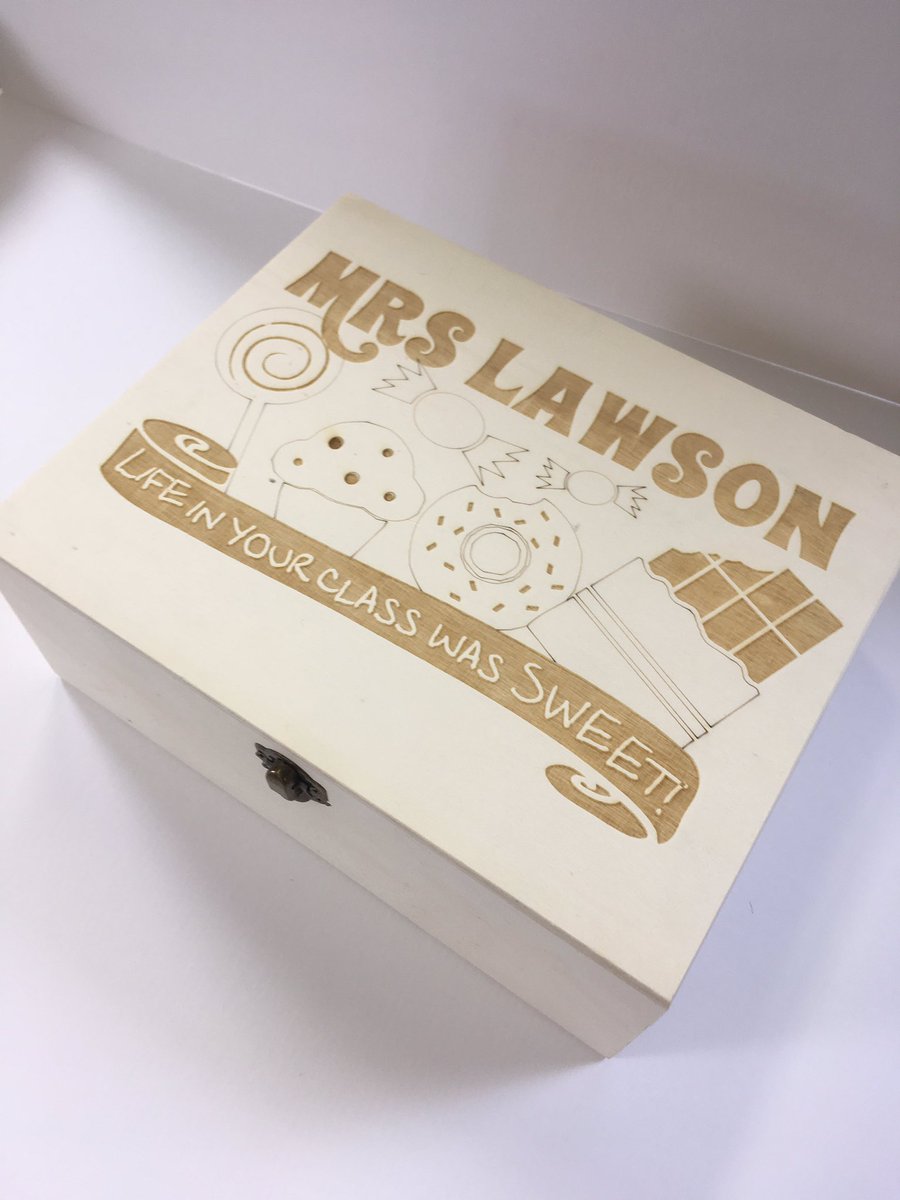 PeachesChilli's tweet photo. Here's one of our #teacher boxes which went out this week! #handmadehour #teachergift #endofterm #summerholidays https://t.co/Q3SHpaf6GP