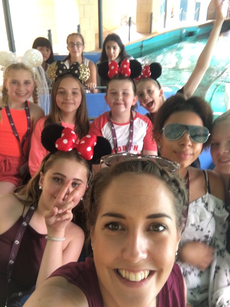 TCA_EandA's tweet photo. DisneyLand https://t.co/CmT1y9yFWB
