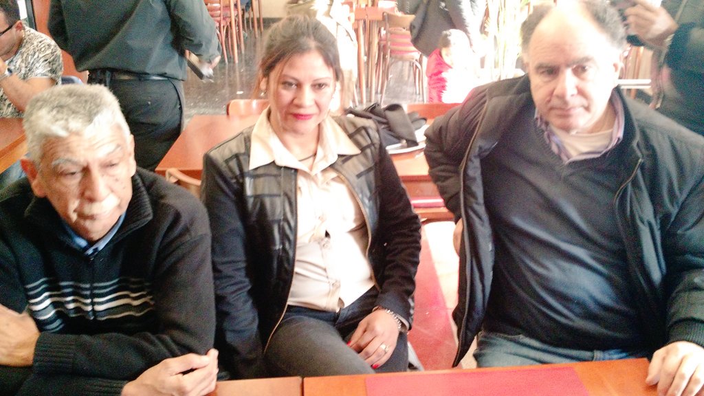 MicheliPablo's tweet photo. #CaminoALasLegislativas con @mariocafiero en #LaMatanza p/charlar sobre su situación y propuestas a plantear. #CREOLaMatanza tiene equipo 💪✊ https://t.co/u30hlaqIrp