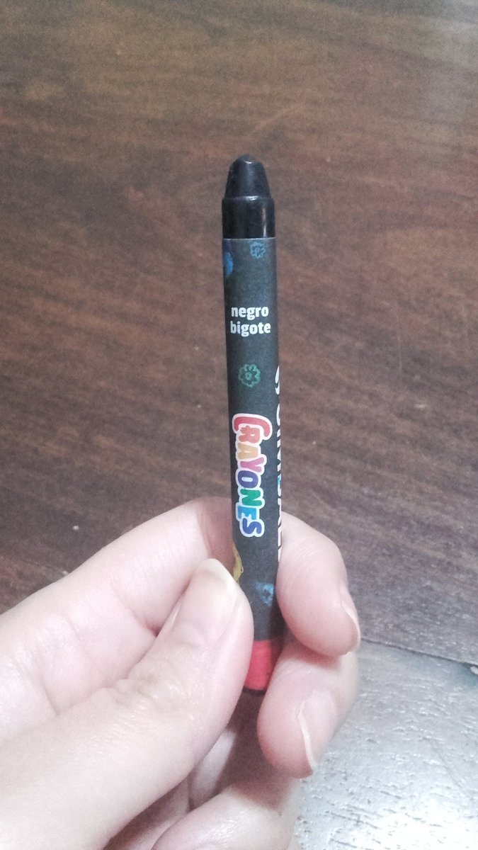 Cuando te insultan hasta los crayones