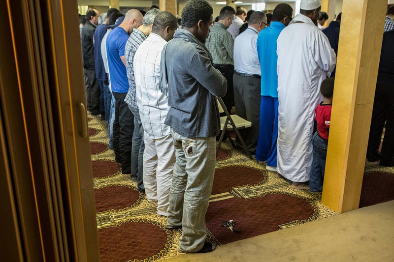 LISTEN: Job Opening: New Imam Wanted For Vermont Islamic Center bit.ly/2uB0UKy https://t.co/heutAOs0nR