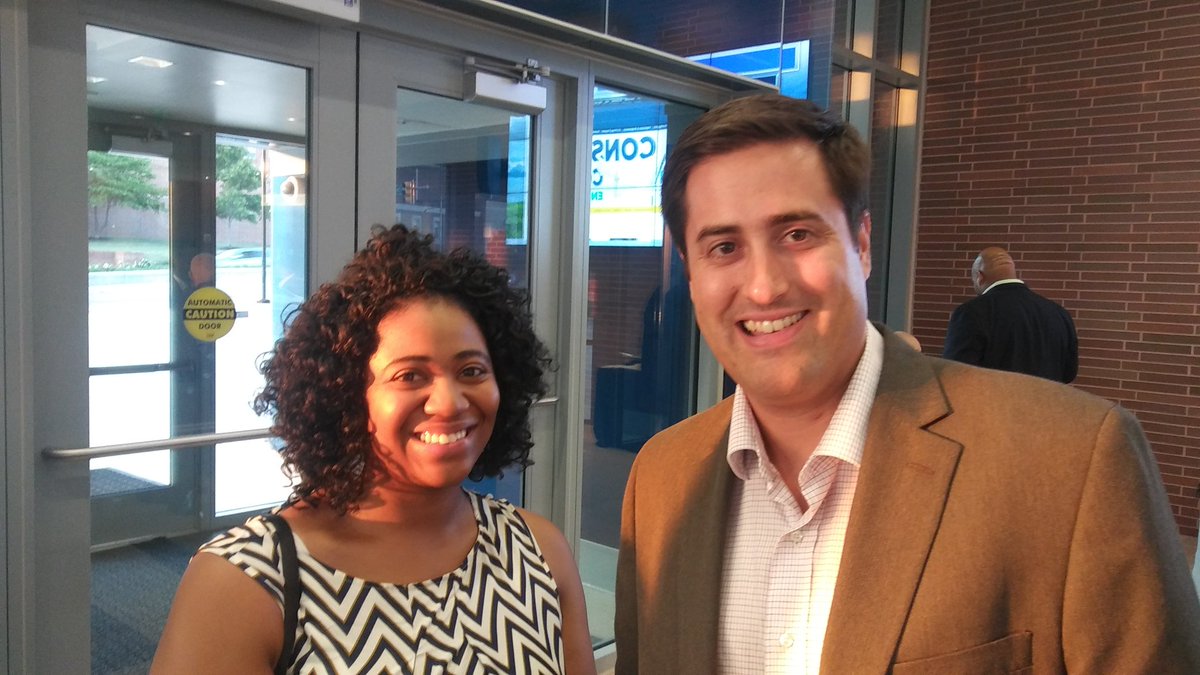 WorkItCheryl's tweet photo. Stacey #realtor &amp; Scott #lender #networking
#Conscious #Community #Baltimore #ThurgoodMarshall #Initiative #realestate #ConsciousRT #housing https://t.co/kNh3aI3dqW