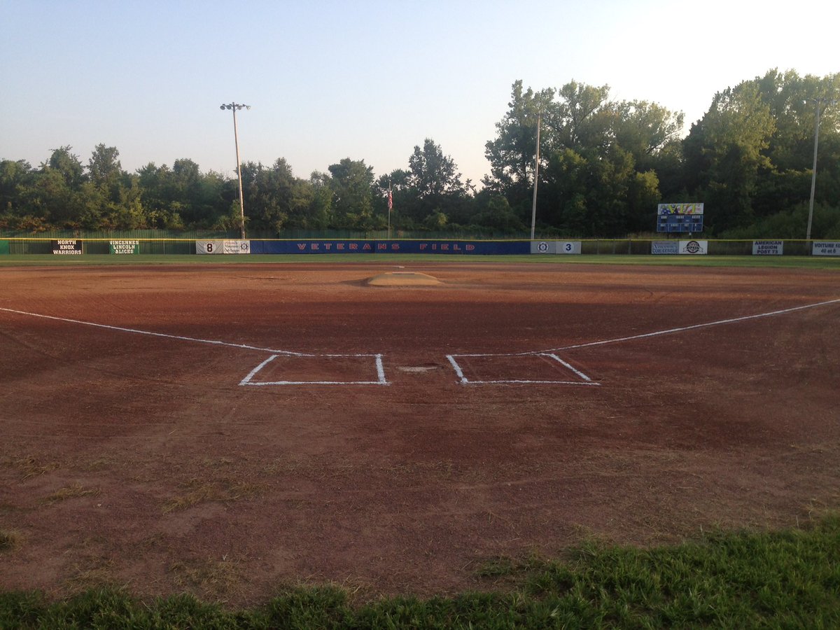 VCLTournaments's tweet photo. BILSKIE FIELD & THE VET AWAIT THE 10's #ONLYATVCL https://t.co/VXT3D8NS8s