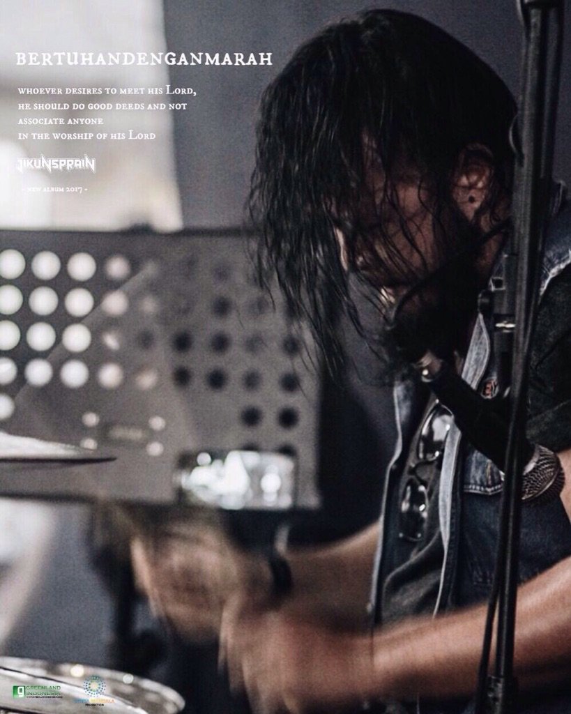 jikuNspraiN's tweet image. soon #newalbum #bertuhanDgnMarah #sprained