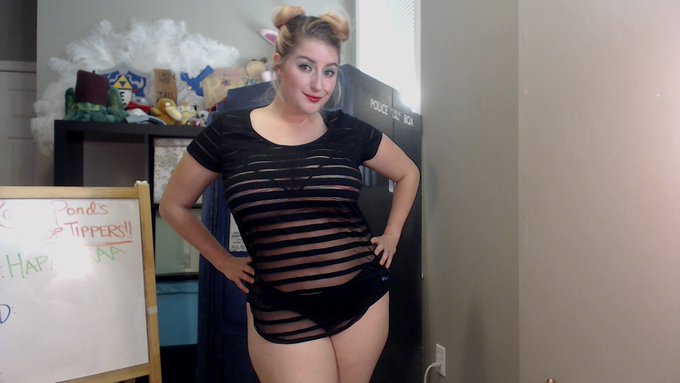 Omg I am finally heeeeereee!! Ready to play some Mr.Lister and have a great night together! https://t