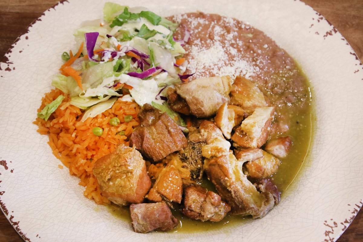 tacos_donchente's tweet photo. "Stop by at Tacos Don Chente and try our delicious Chile Verde!" .
.
.
.
.
.
.
#truecooks #delicious  #eating #foodblogger #pork #foodporn https://t.co/HvnqCNv4xM